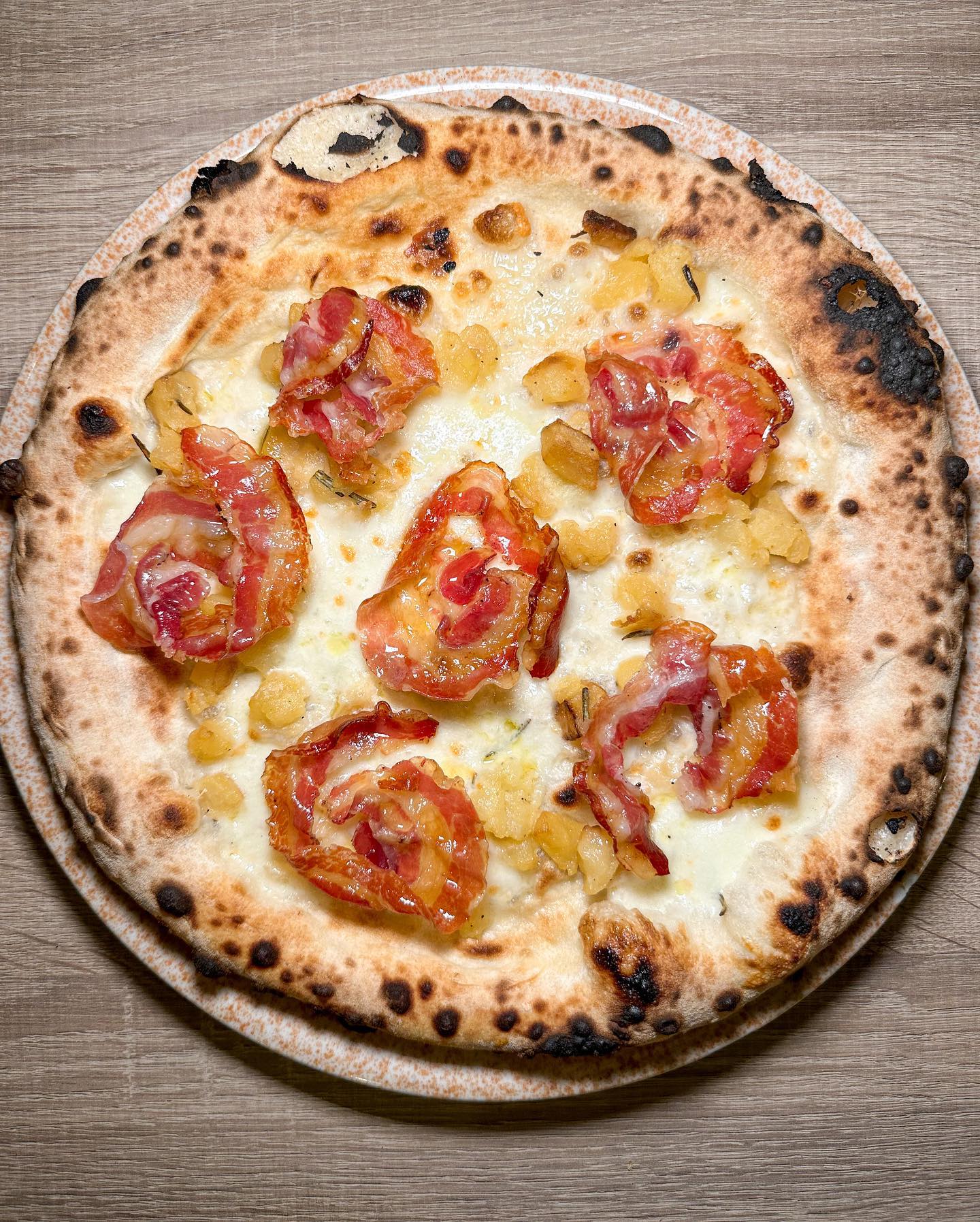 POTEITO Gustò PIZZA BIANCA POTÉITO1