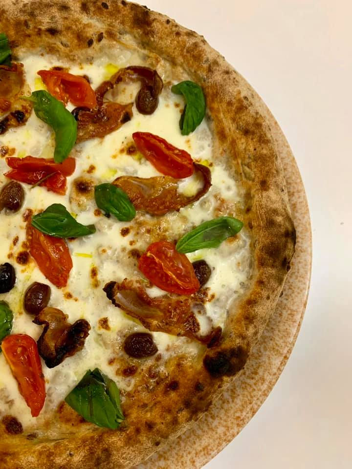 SEGNORITA Gustò PIZZA BIANCA SEÑORITA1